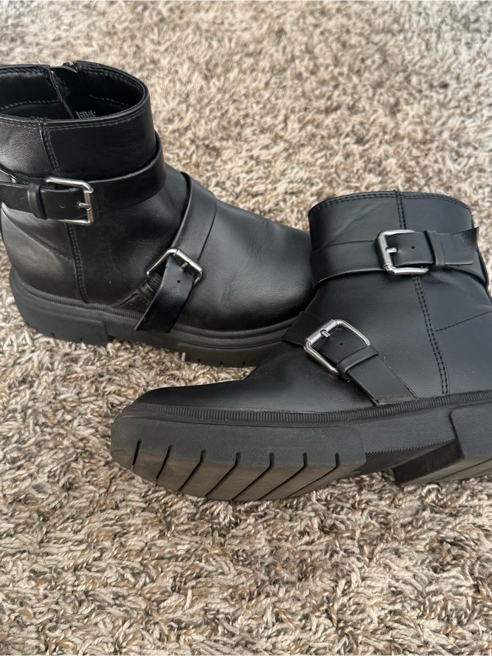 Girl’s Black Leather Buckle Ankle Boots with Lug Sole - size 1